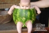 طفل البطيخ